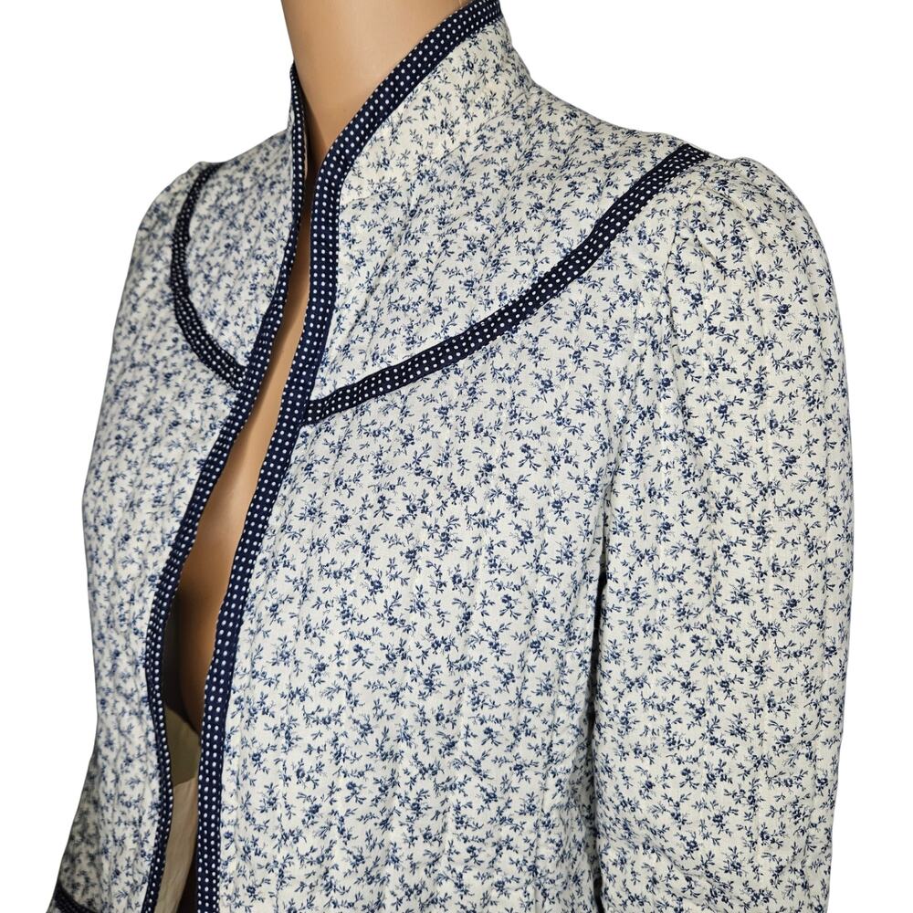 1970s Blue White Jessicas Gunnies Micro Flowers Quilted Collarless Blazer Size S